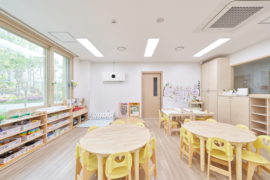 https://holimdesign.itpage.kr/user/h/holimdesign/editor/2209/85cfe8db472f8fef51666147f4a95817_1662083238_8472.jpg 이미지크게보기